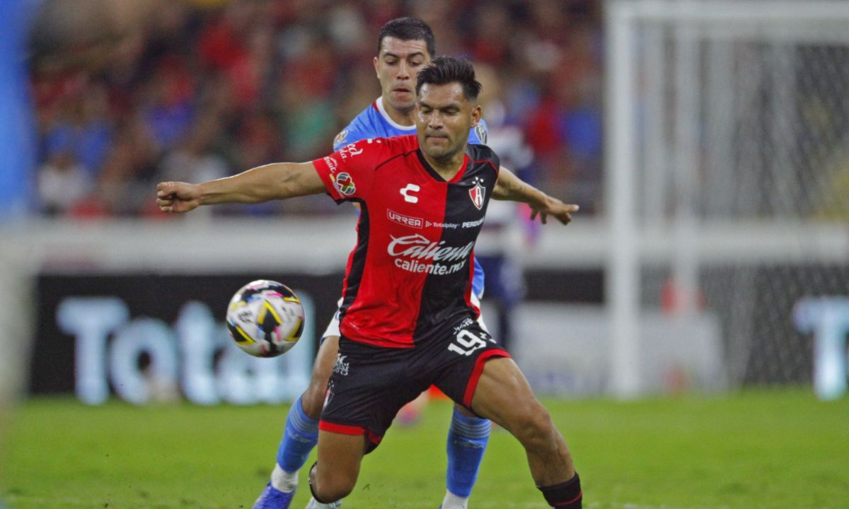 Su visita a territorio tapatío para medirse a Atlas dejó a Cruz Azul a una victoria de imponer un nuevo récord de puntos.