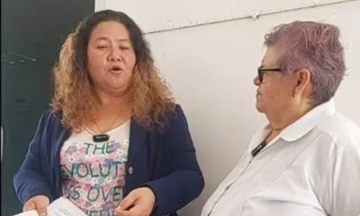 En Quintana Roo, Alma Nayeli Gutiérrez Pérez, presunta víctima de violencia vicaria, ahora también enfrenta una orden de aprehensión por una denuncia presentada por su expareja.