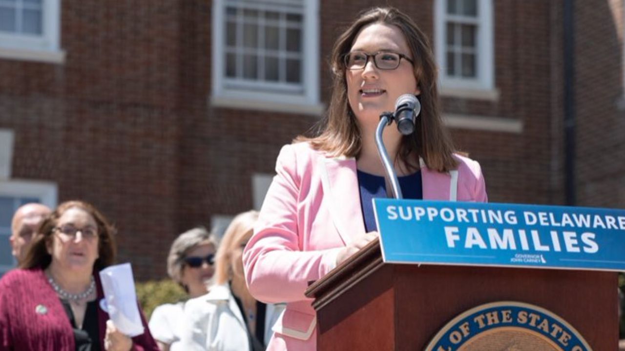 Sarah McBride agradeció a los votantes por llegar al Congreso