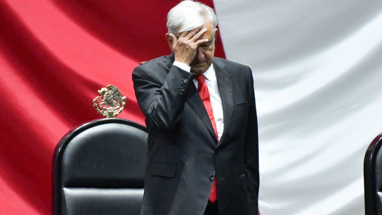 AMLO en sesión