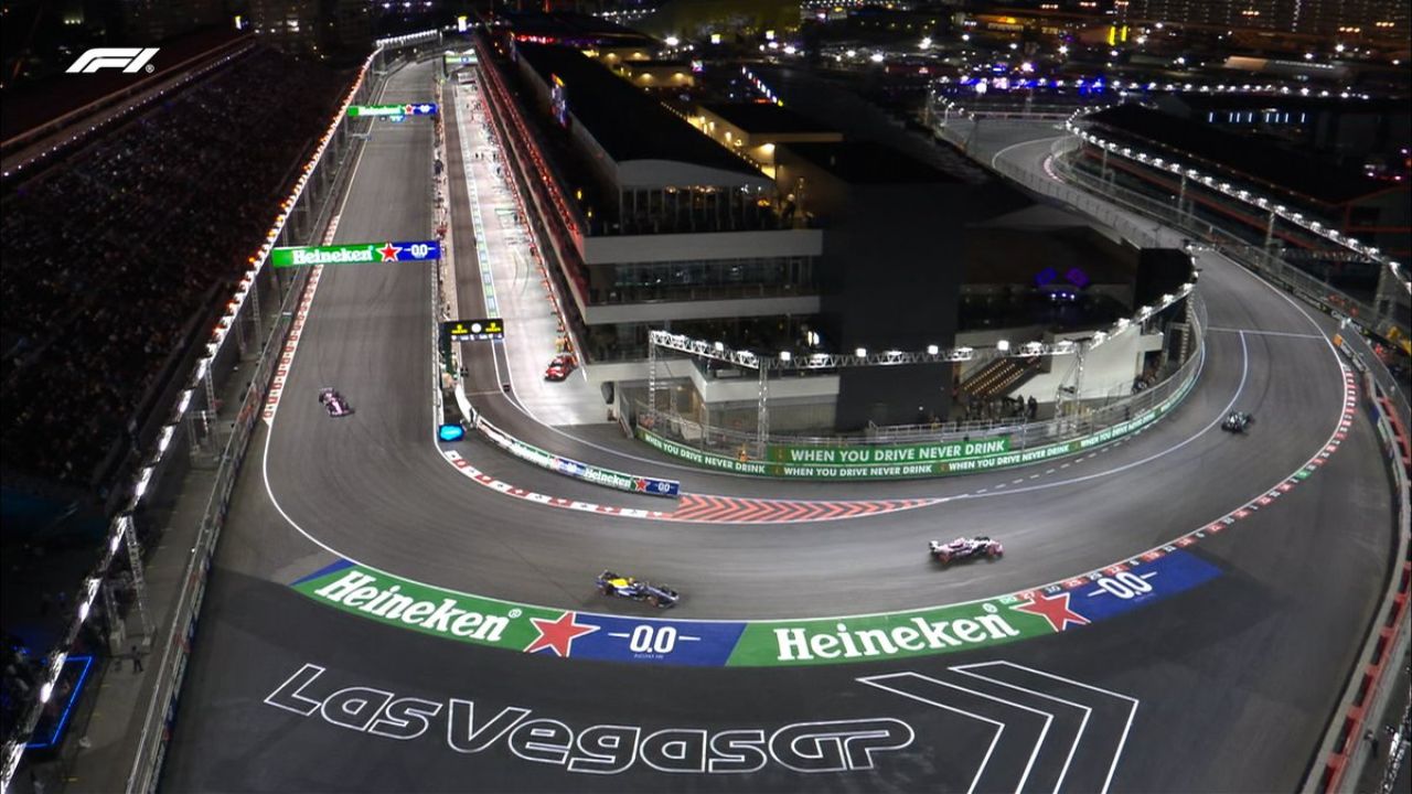 Se llevó a cabo la tercer práctica libre del Gran Premio de Las Vegas de F1 en la que la escudería Mercedes alcanzó el primer lugar.