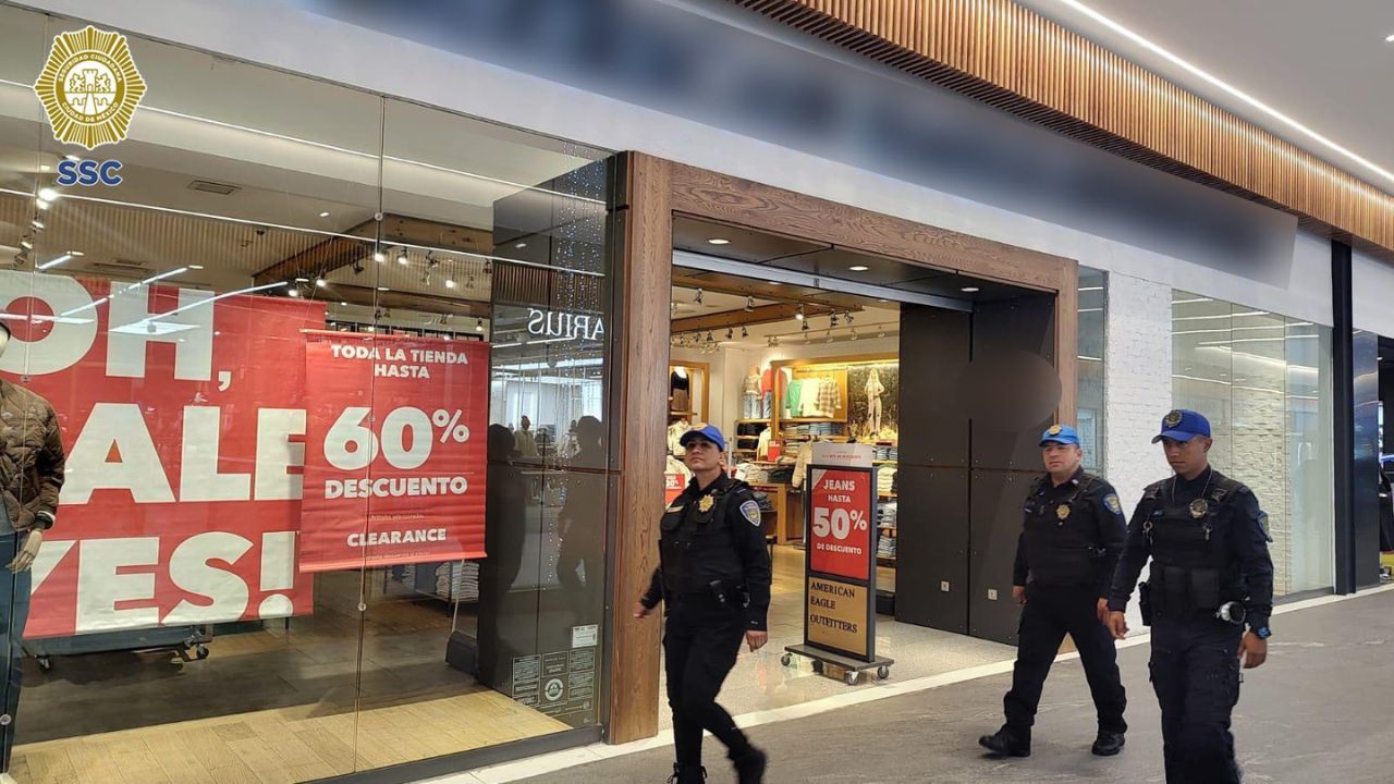 La SSC informó sobre el despliegue de elementos de la policía en plazas y centros comerciales de la CDMX, por el "Operativo Buen Fin".