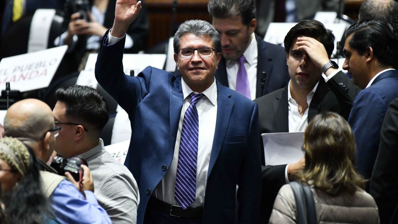 18 reformas a la Constitución y dos reglamentarias que remitió el anterior titular del Ejecutivo quedarán tres pendientes de aprobación.