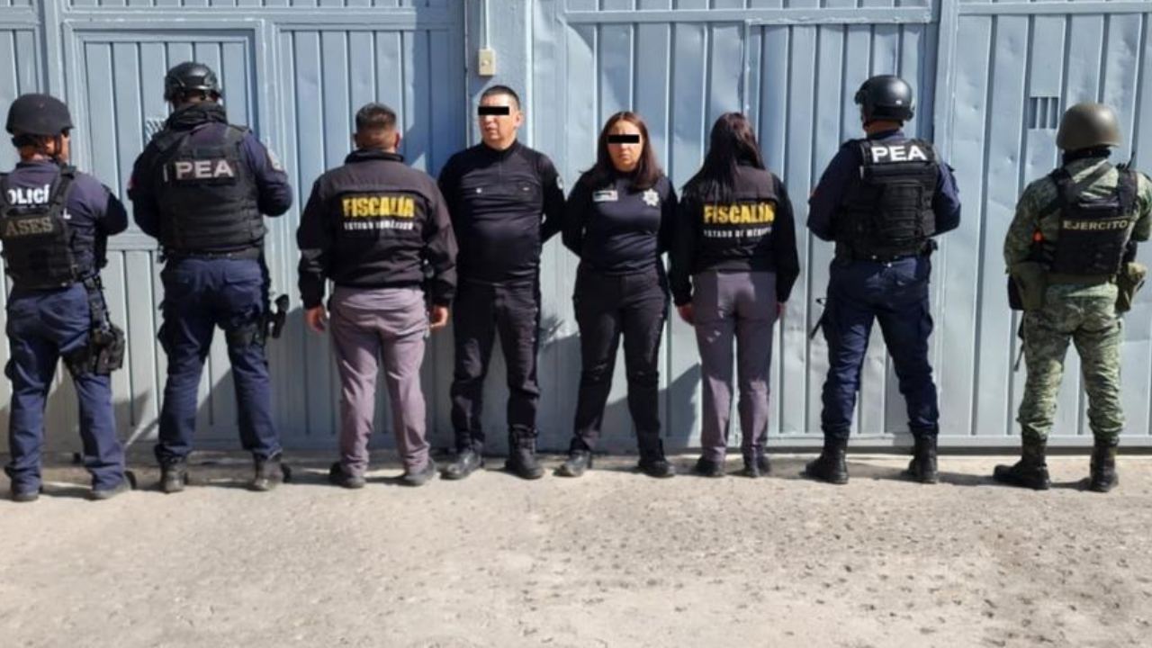 La captura de ambos señalados se realizó en la calle Temascaltepec, de la colonia Luis Donaldo Colosio.