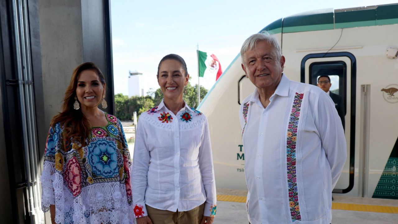 Claudia Sheinbaum y AMLO en el Tren Maya