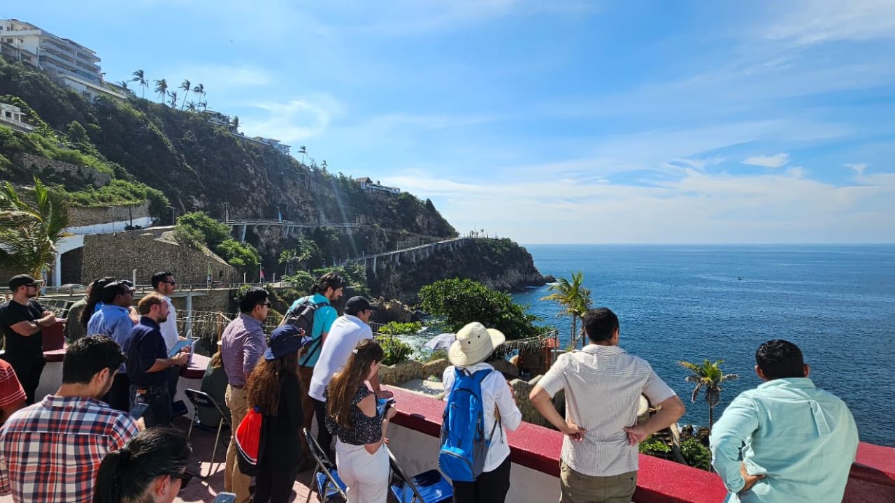 En esta reunión, también participaron representantes de Sectur, del Fonatur, de la Secretaría de Economía, del Gobierno de Guerrero y del Municipio de Acapulco.