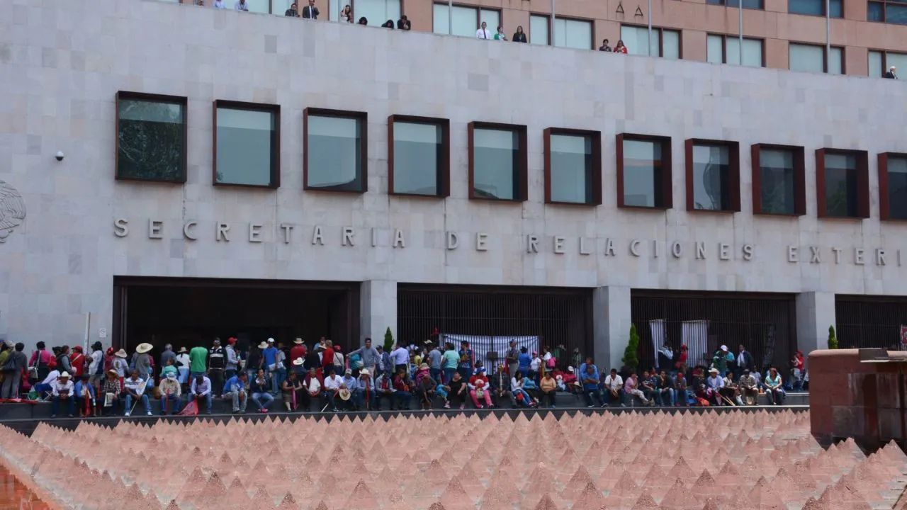 Exterior del edificio de la Secretaría de Relaciones Exteriores.