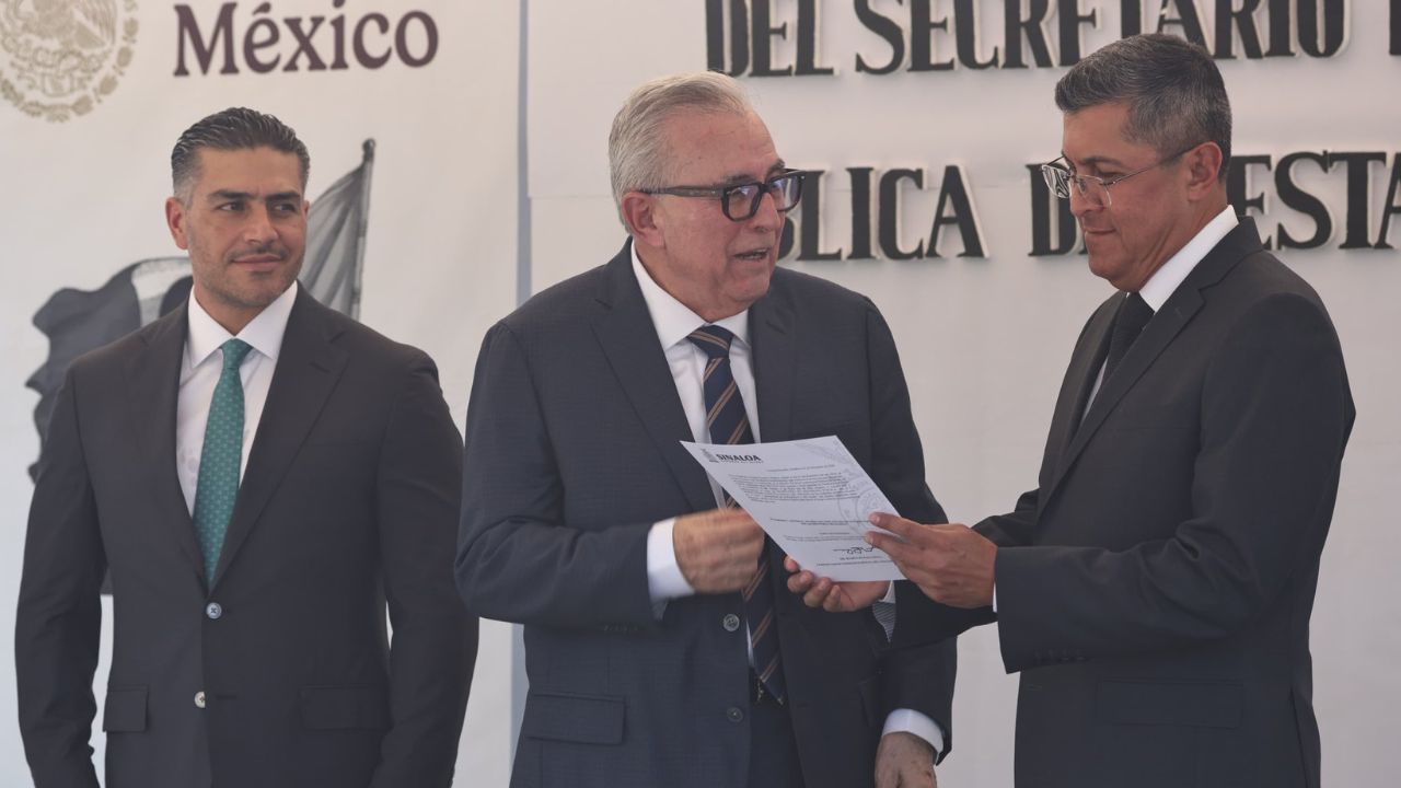 Omar García Harfuch ofreció el respaldo del Gobierno federal al nuevo titular de la Secretaría de Seguridad de Sinaloa, Óscar Rentería.