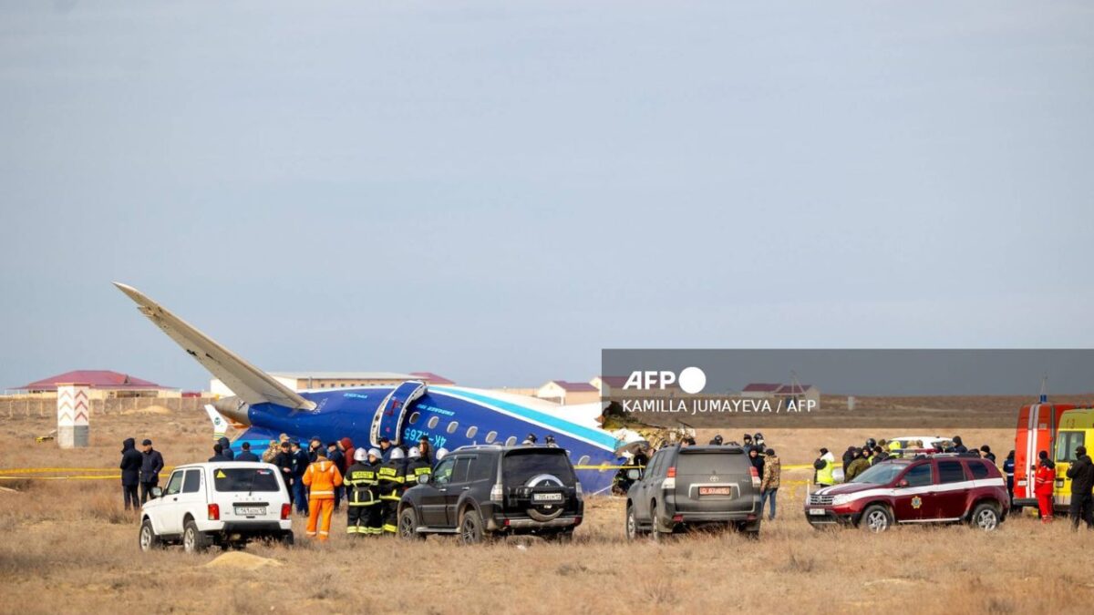 Rusia investigará derribe de avión de Azerbaiyán