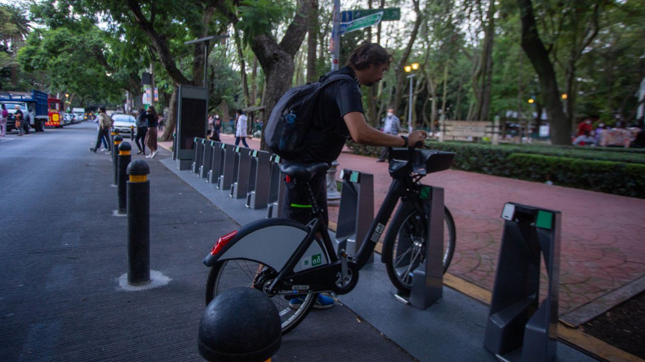 Algunas cicloestaciones del Ecobici cerrarán por la Verbena Navideña en la capital del país.