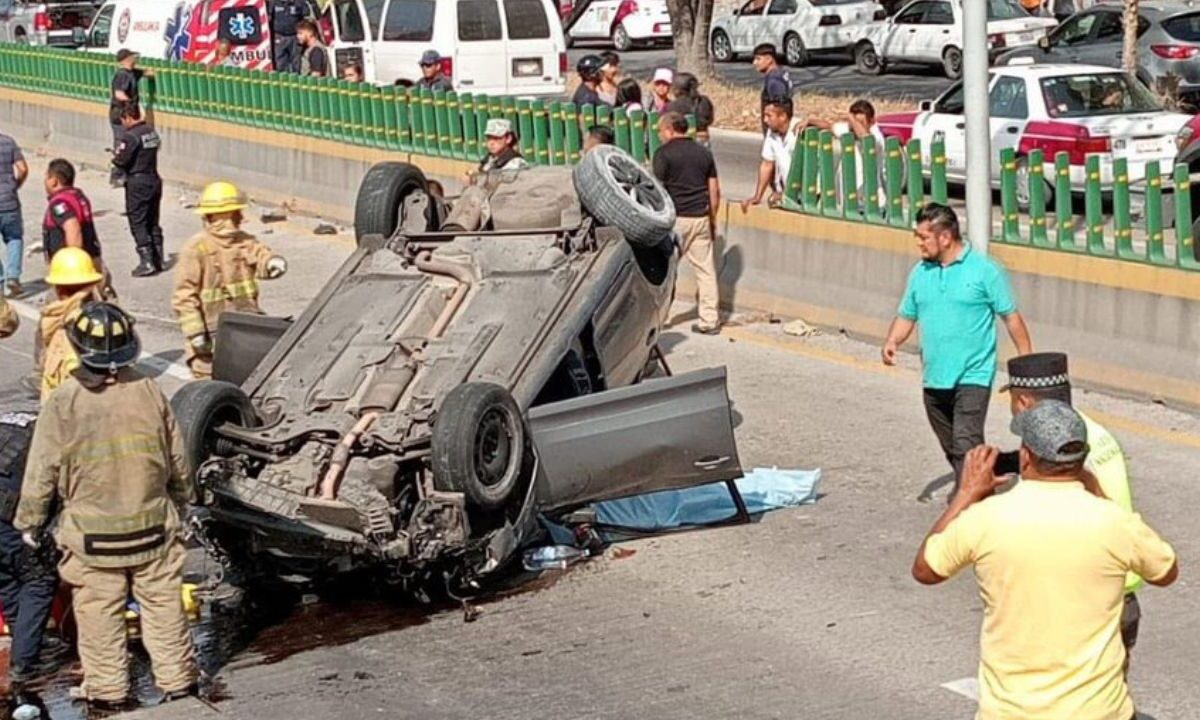 Accidente en Chilpancingo dejó 11 heridos y una persona fallecida