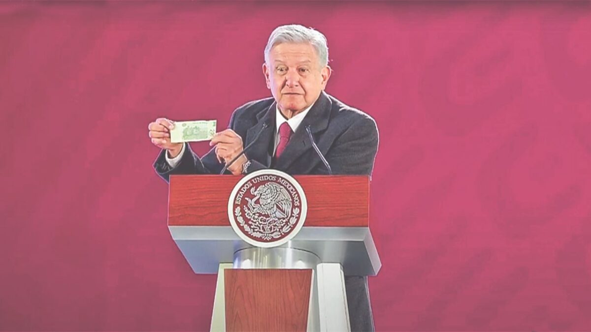 Militantes de Morena como el expresidente López Obrador y Mario Delgado aportaron 365 pesos cada uno, y en efectivo