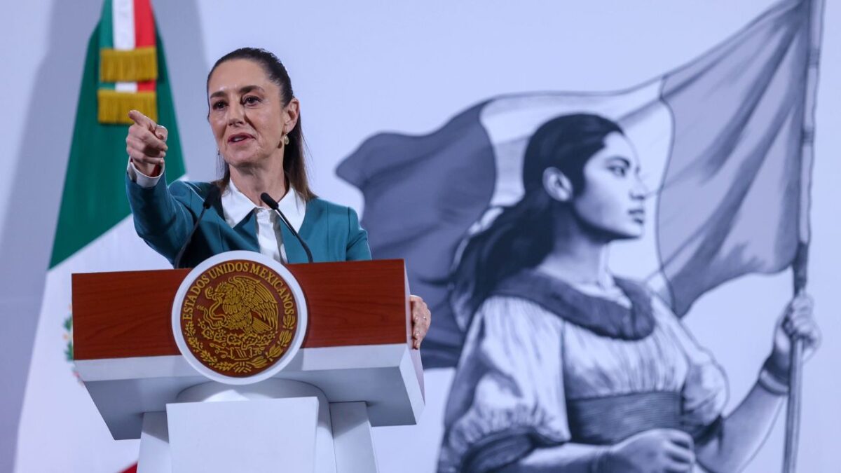 “En caso de requerir albergues, por ejemplo, esencialmente nos va a ayudar Defensa y Marina. Ya lo tenemos programado... Estamos preparados con un Plan A, Plan B, Plan C, D y E” - Claudia Sheinbaum Presidenta de México