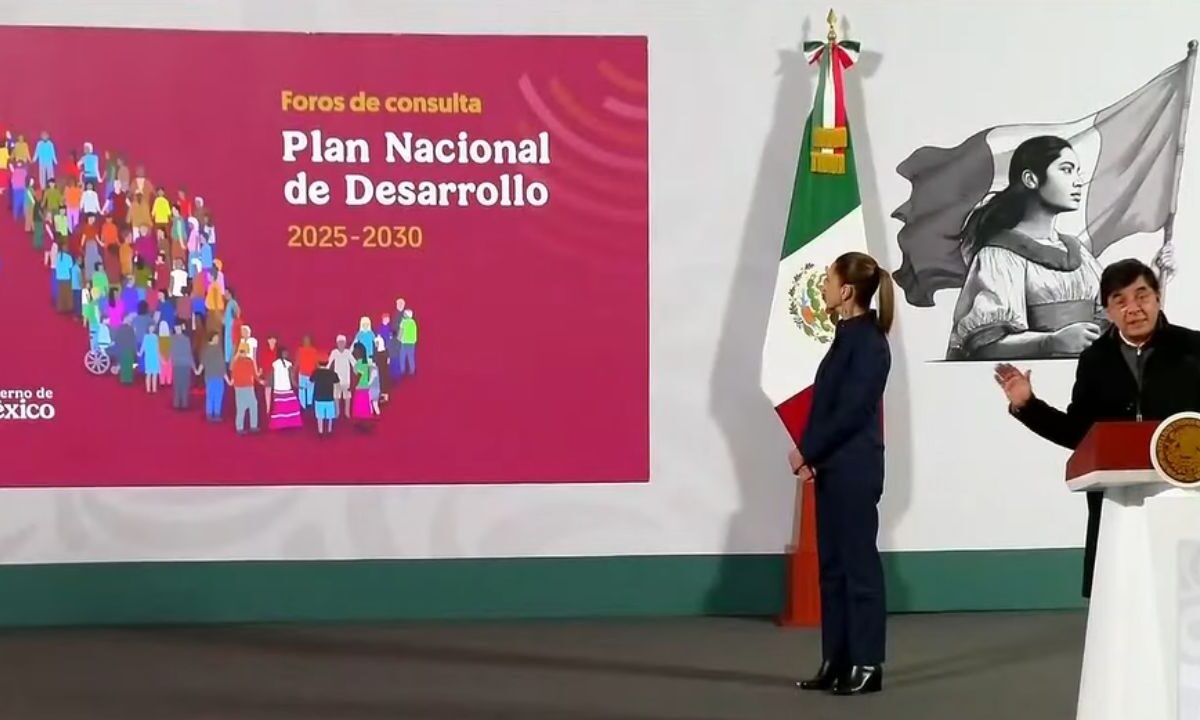 Jesús Ramírez Cuevas, destacó que el Plan Nacional de Desarrollo, será un espacio donde el pueblo podrá reflexionar, dialogar y construir el futuro del país