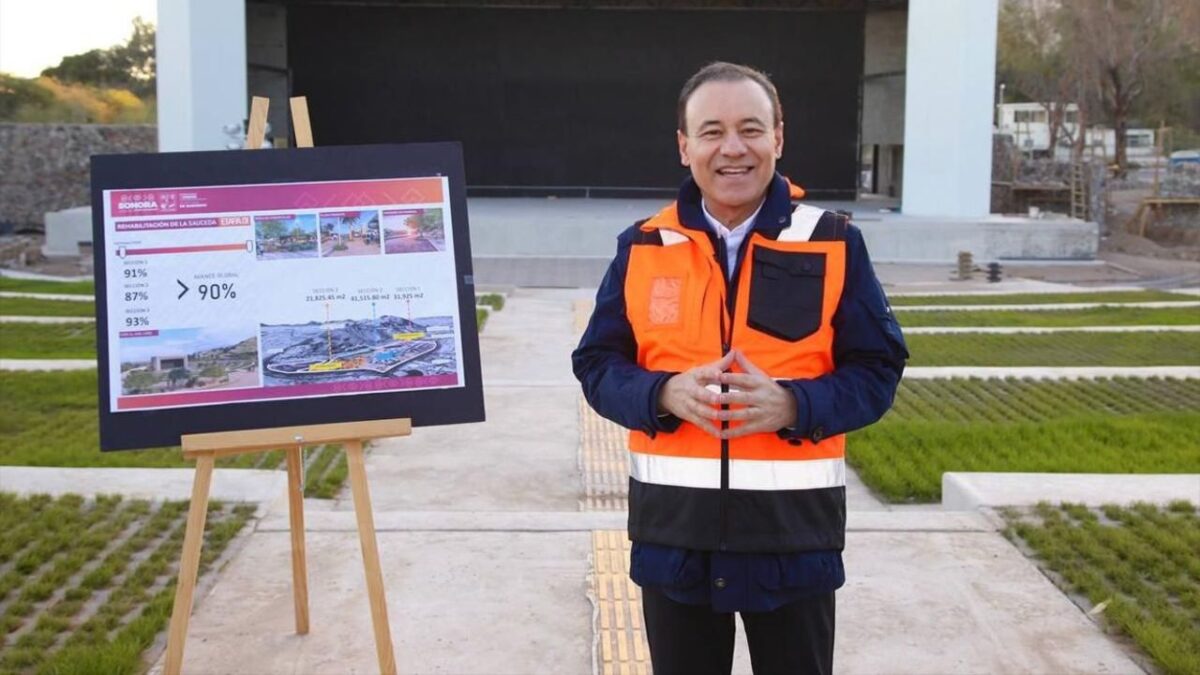 El gobernador Alfonso Durazo Montaño supervisó el avance del 90% en la primera etapa de rehabilitación del parque La Sauceda.