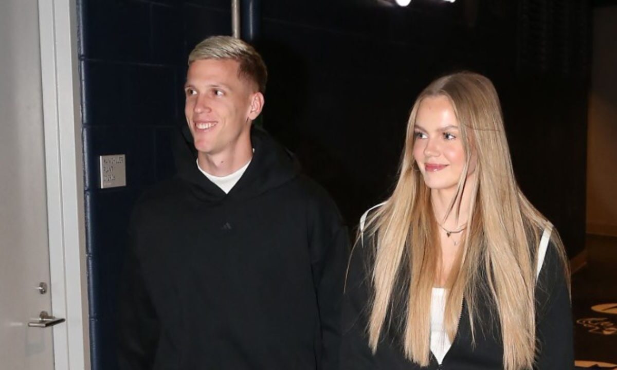 Dani Olmo y su pareja