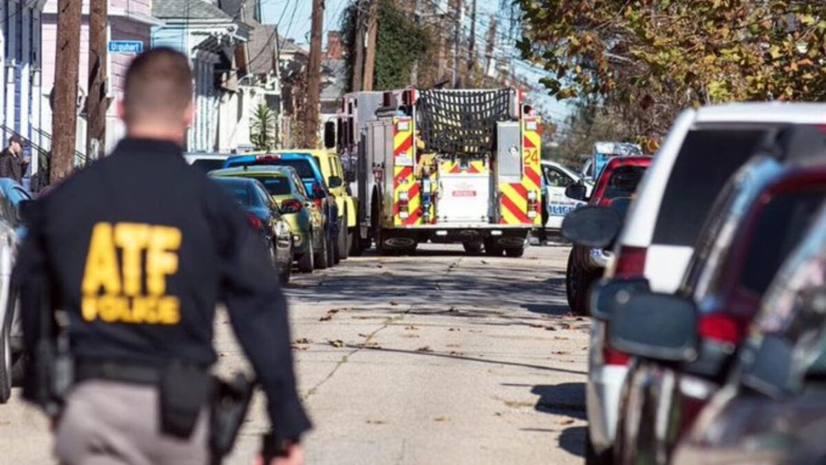 Atropello masivo en Nueva Orleans dejó dos mexicanos heridos.