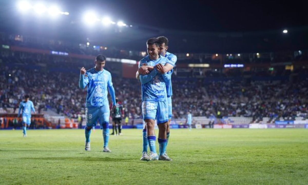 Sin tanta claridad ofensiva pero un dominio absoluto de las acciones Pachuca venció a Santos.