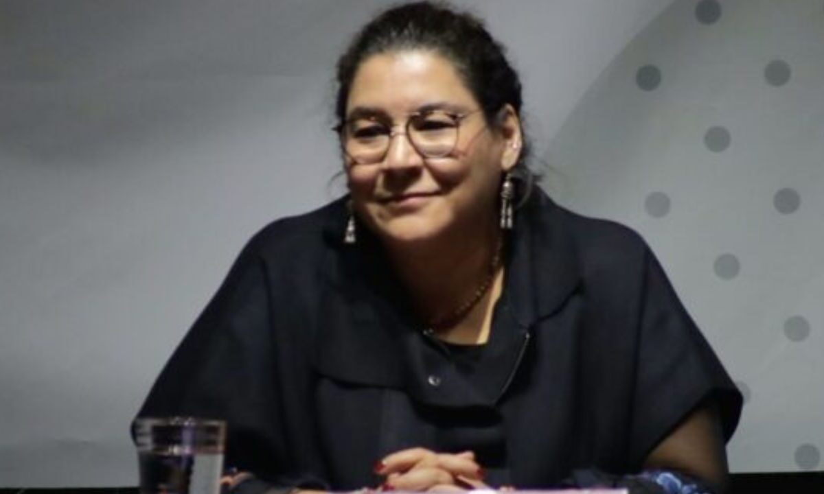 La ministra Lenia batres