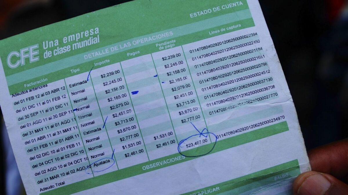 Recibo de luz de la Comisión Federal de Electricidad (CFE).