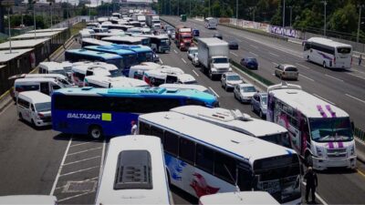 Transportistas anuncia bloqueos en accesos a la Ciudad de México.