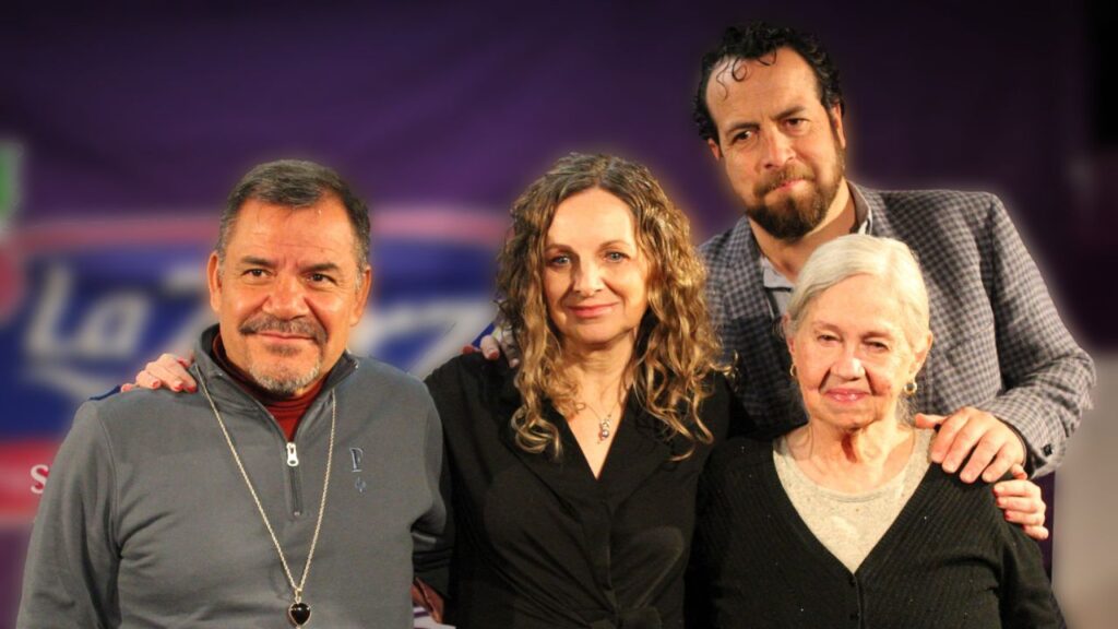 Andy Bragen escribió la obra basándose en sus vivencias personales con su madre.