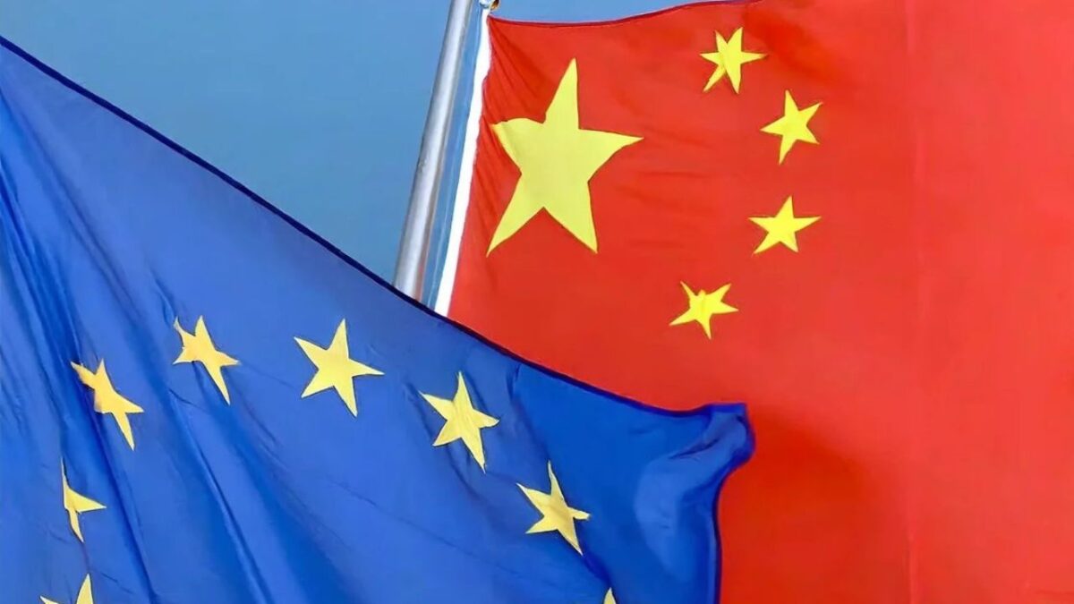 De acuerdo con la Unión Europea, China ha facultado a sus tribunales para establecer aranceles vinculantes para las patentes esenciales del bloque europeo.