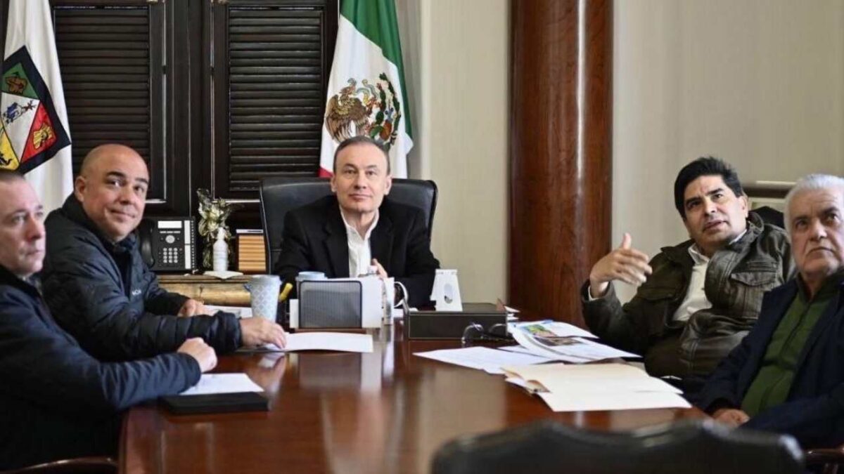 Alfonso Durazo se reunió con el jefe de la Unidad de Coordinación de Actividades Extractivas de la Secretaría de Economía.