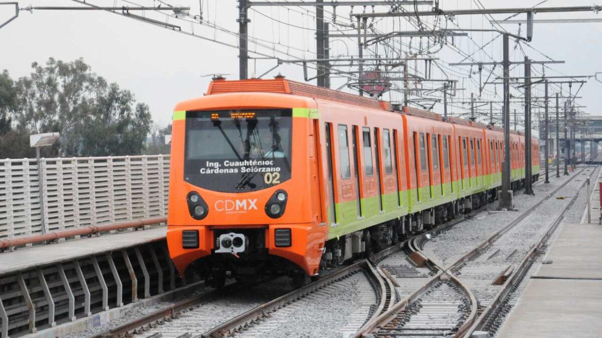 Mediante un comunicado, el STC Metro informó que no se trata de un hecho reciente y se ubicó al operador del tren.