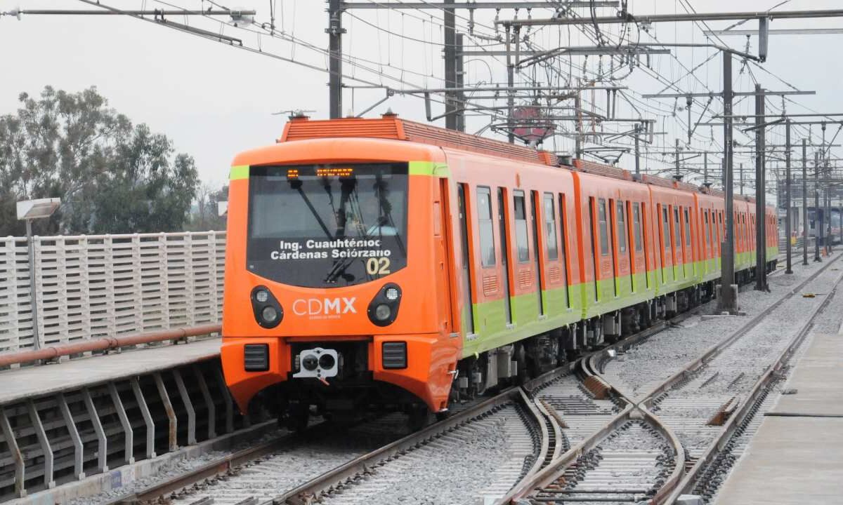 Mediante un comunicado, el STC Metro informó que no se trata de un hecho reciente y se ubicó al operador del tren.