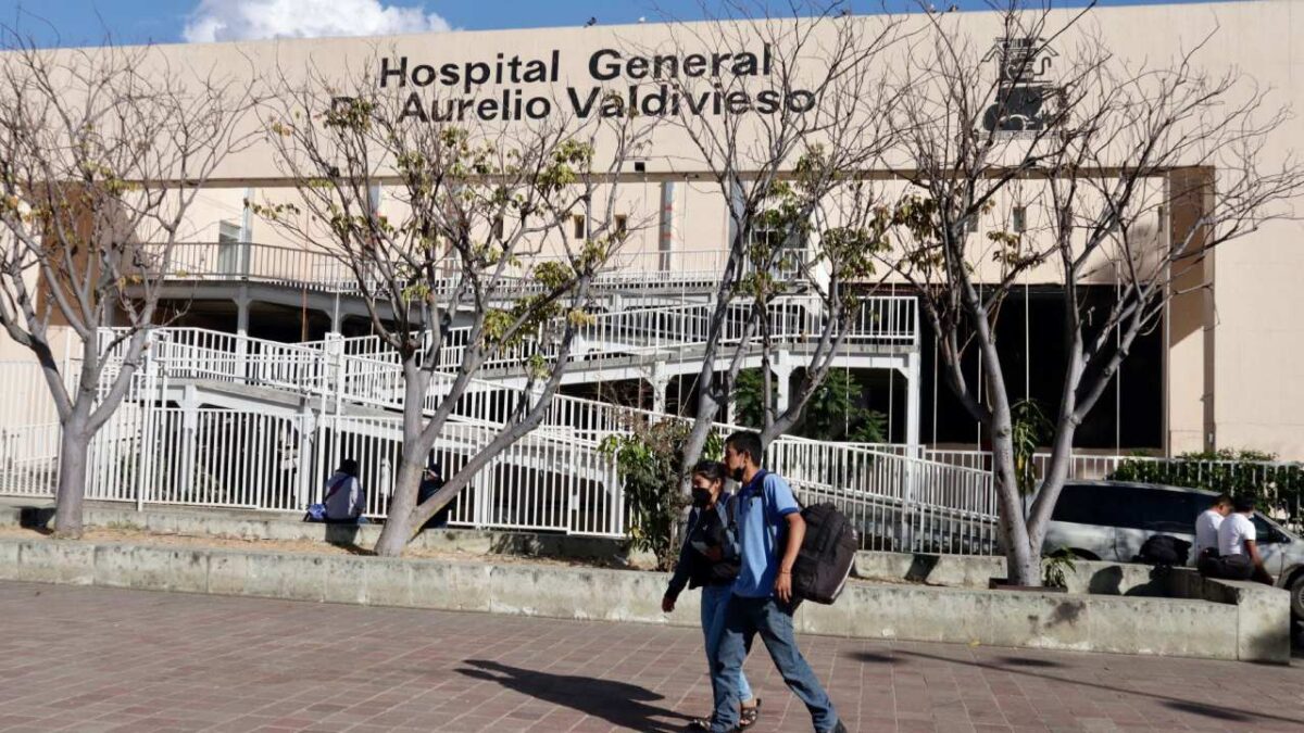 El IMSS Bienestar en Oaxaca aseguró que la operación y continuidad de los servicios médicos en el Hospital General no ha sido suspendida.