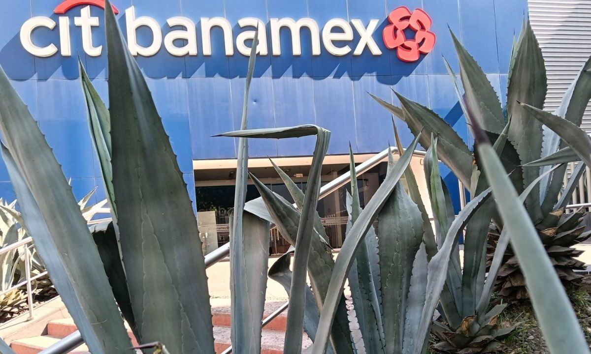 Banamex da recomendaciones a usuarios de inversiones