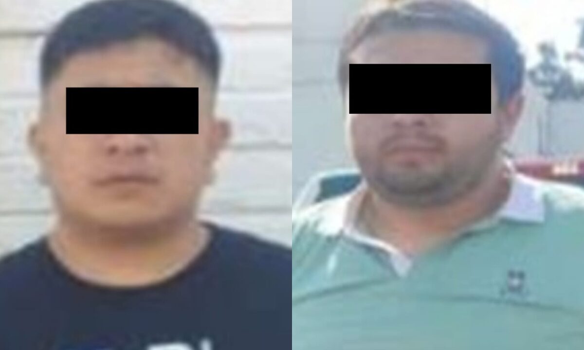 Dos hombres fueron detenidos en posesión de 52 dosis de marihuana y cartuchos útiles interior del vehículo en el que viajaban, en la alcaldía Iztapalapa.