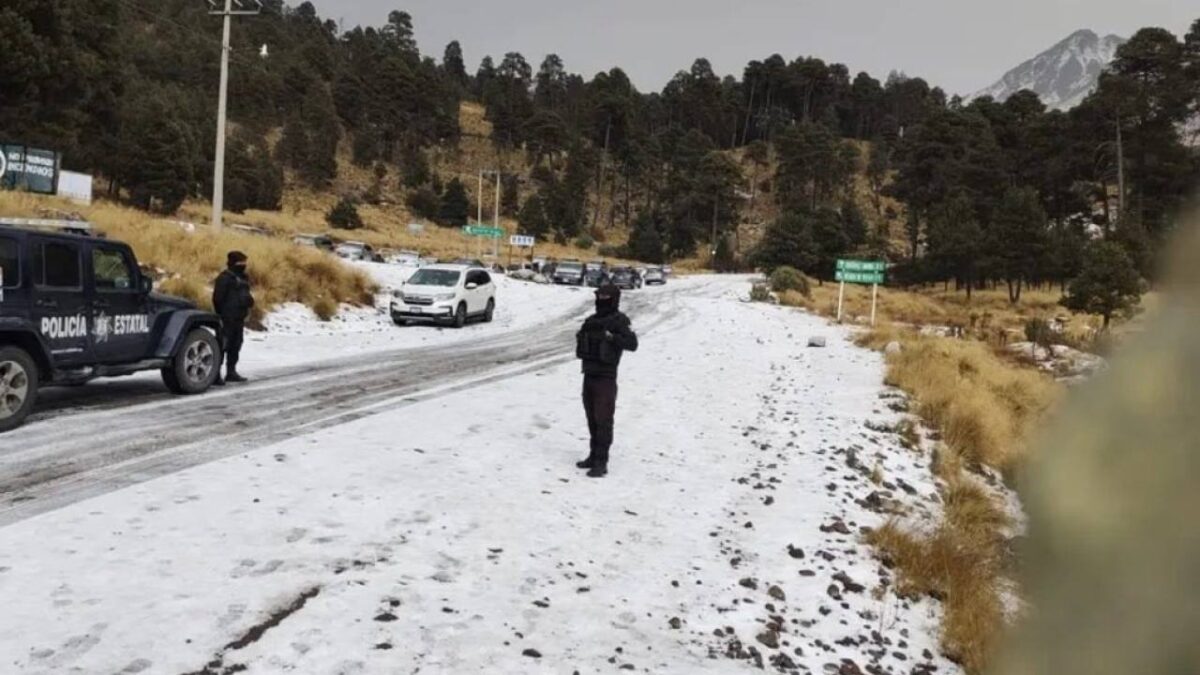 Cierran acceso al Nevado de Toluca por el mal tiempo en la zona.