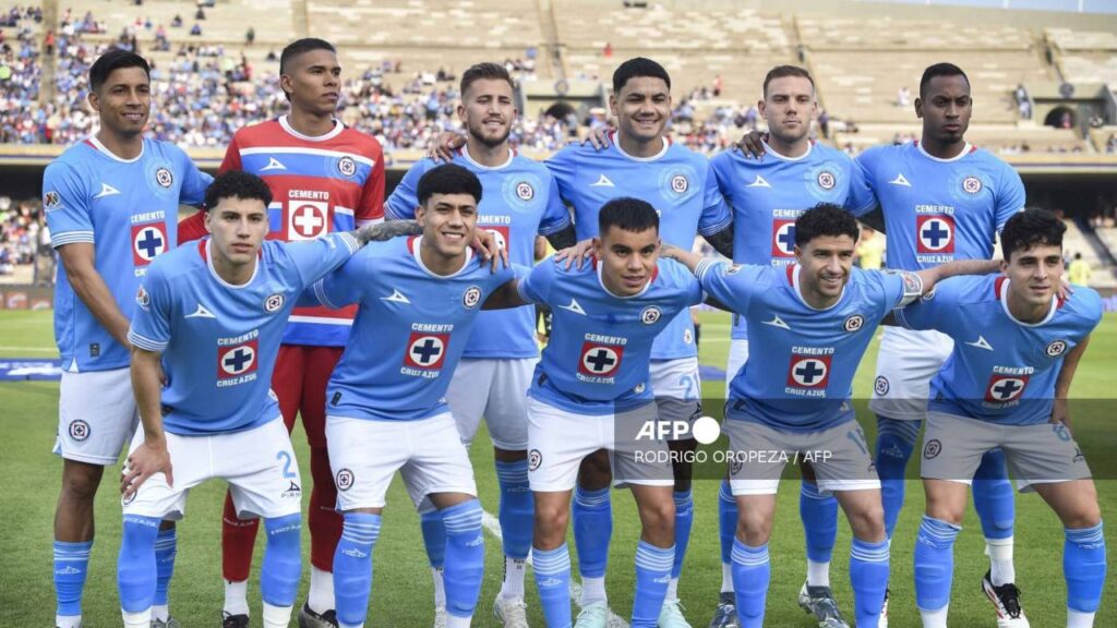 Cruz Azul logra su primera victoria del torneo en su visita a Aguascalientes.