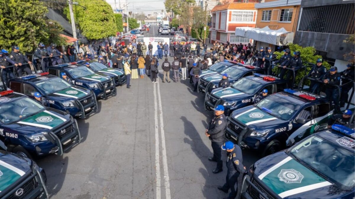 La alcaldía Gustavo A. Madero encabezó un operativo con fuerzas locales y federales en la colonia La Providencia para prevención de delitos.