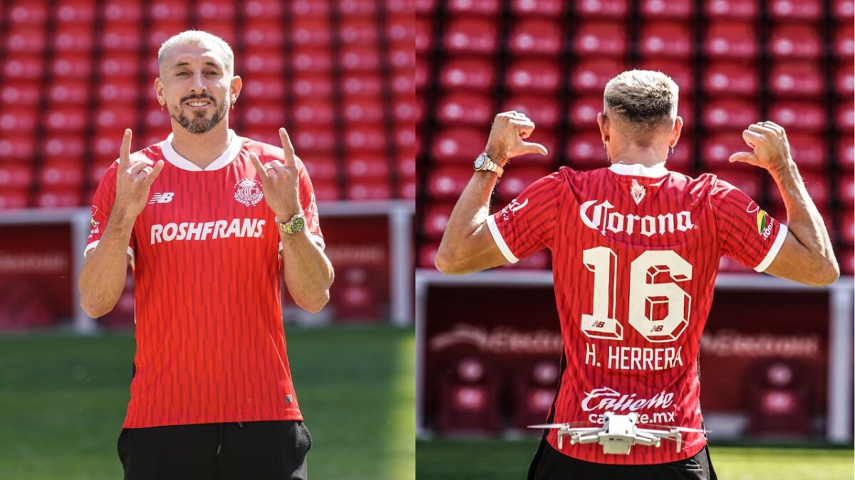 Héctor Herrera presume la playera del Club Toluca tras su llegada oficial al plantel