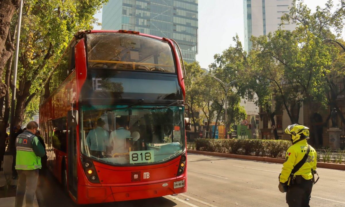 Buscan cambio de iconografia en metrobus |