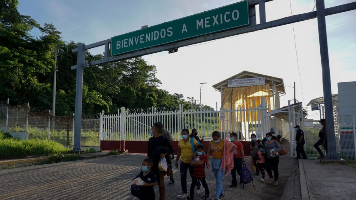 Migrantes llegando a México