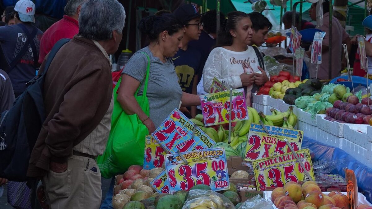 Inflación logra tasa más baja tras ubicarse en 3.69%