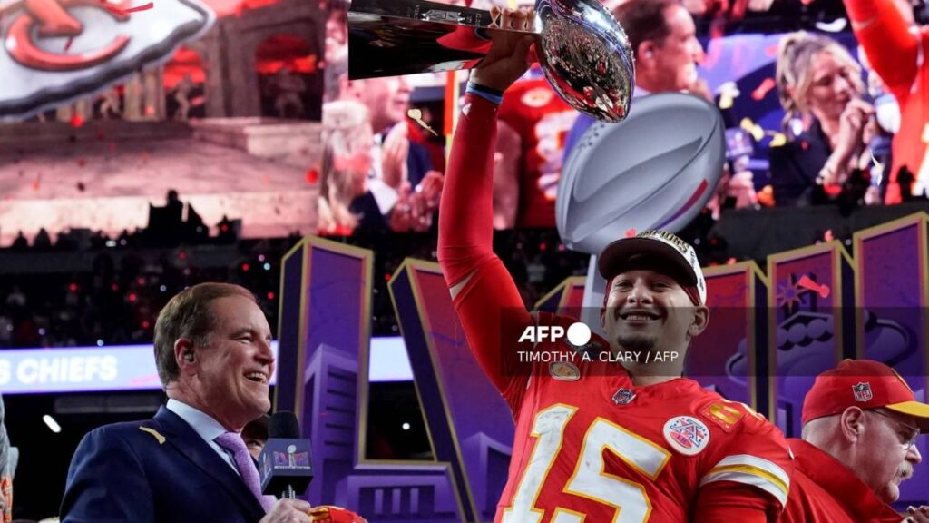 Patrick Mahomes y Kansas City Chief ganan el bicampeonato de la NFL.