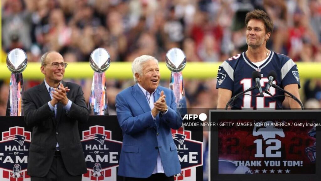 Tom Brady durante su despedida con los Patriotas de Nueva Inglaterra.