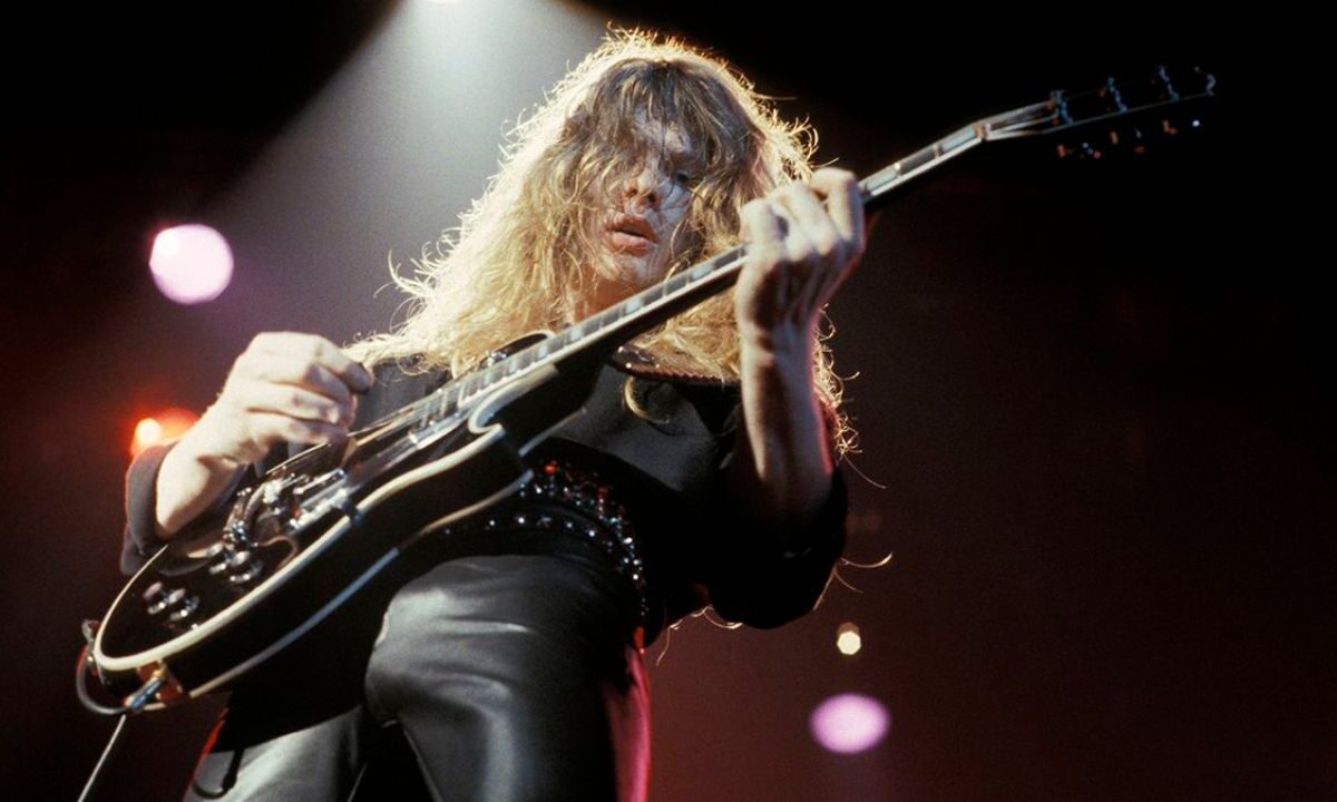 Muere John Sykes, famoso guitarrista de "Whitesnake"