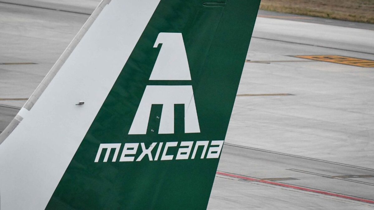 Mexicana de Aviación anunció la salida de ocho de sus rutas