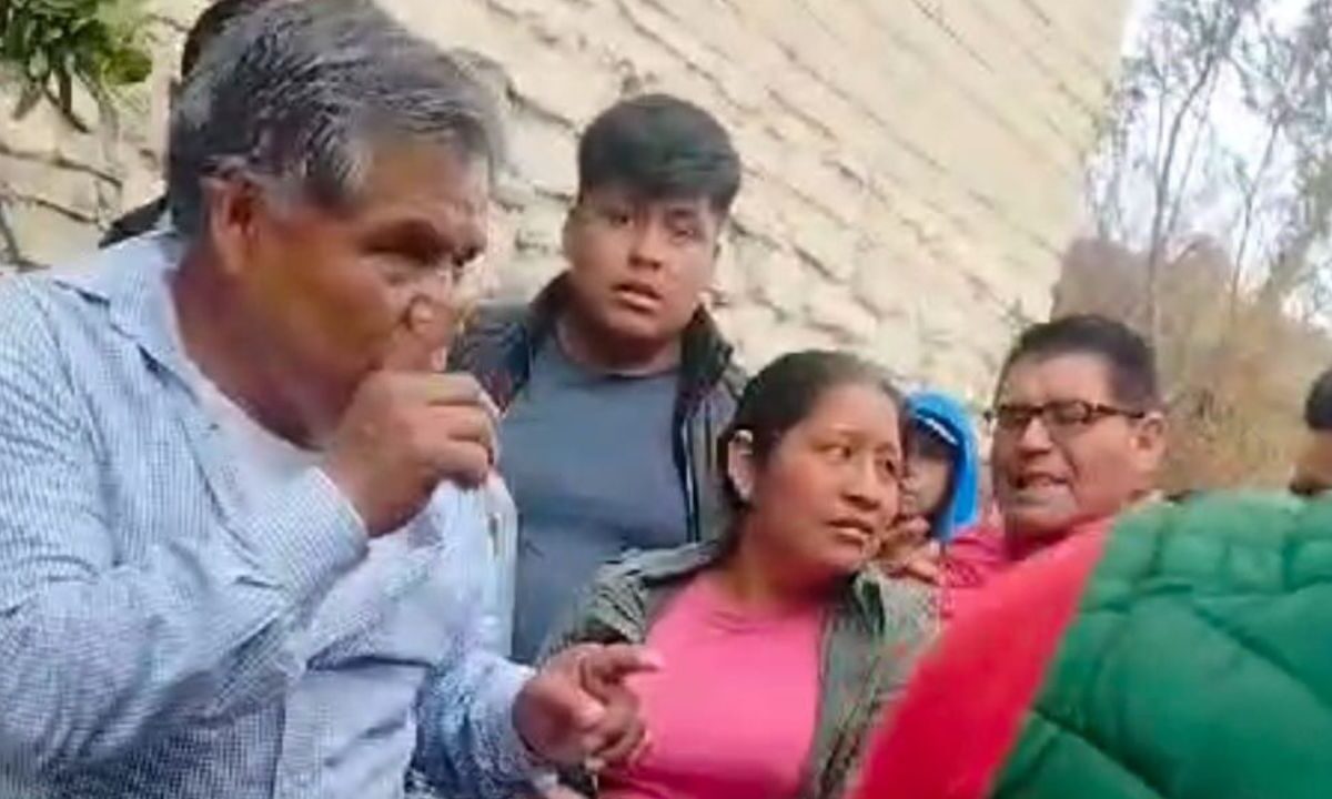 Habitantes del municipio de San Cristóbal Amatlán, Oaxaca, sacaron y retuvieron ilegalmente al presidente municipal