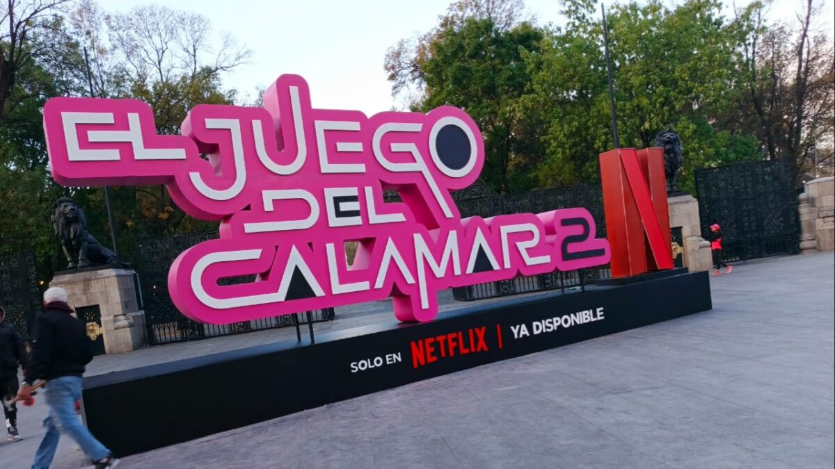 Publicidad de El Juego del Calamar 2 en Chapultepec