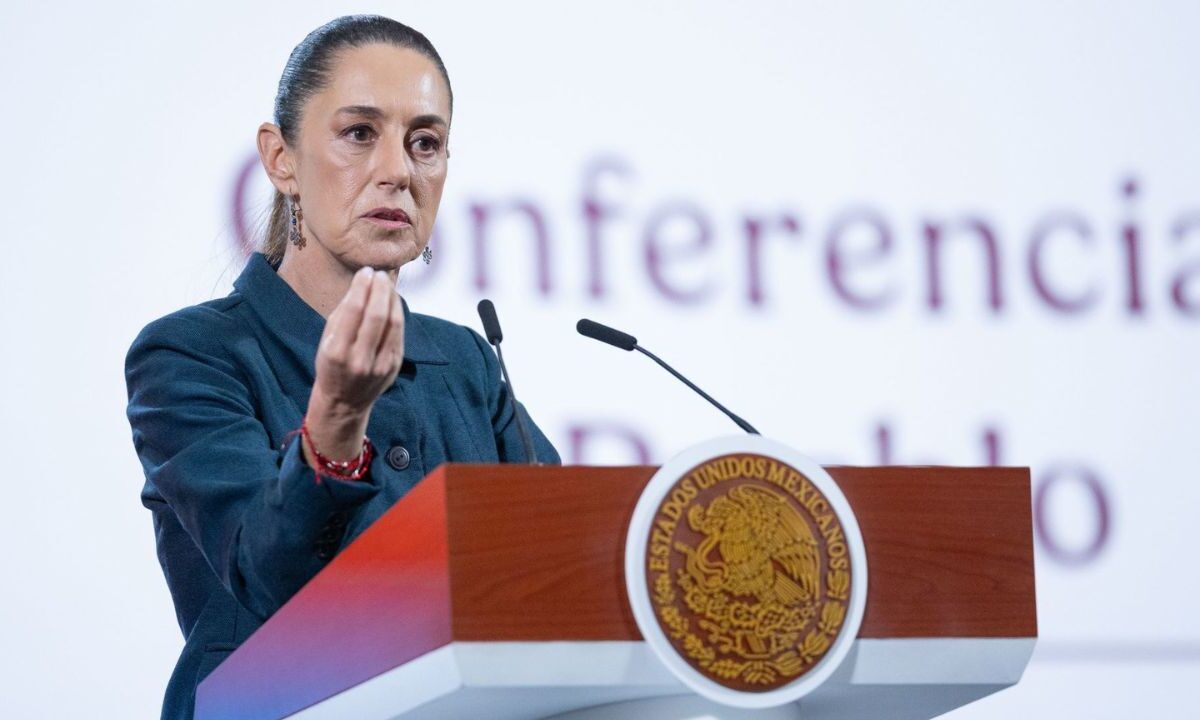 Claudia Sheinbaum sostendrá una reunión con su Gabinete en Palacio Nacional, tras la nueva amenaza arancelaria de Donald Trump.