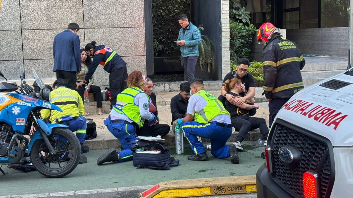 Conato de incendio provoca caos en Paseo de la Reforma