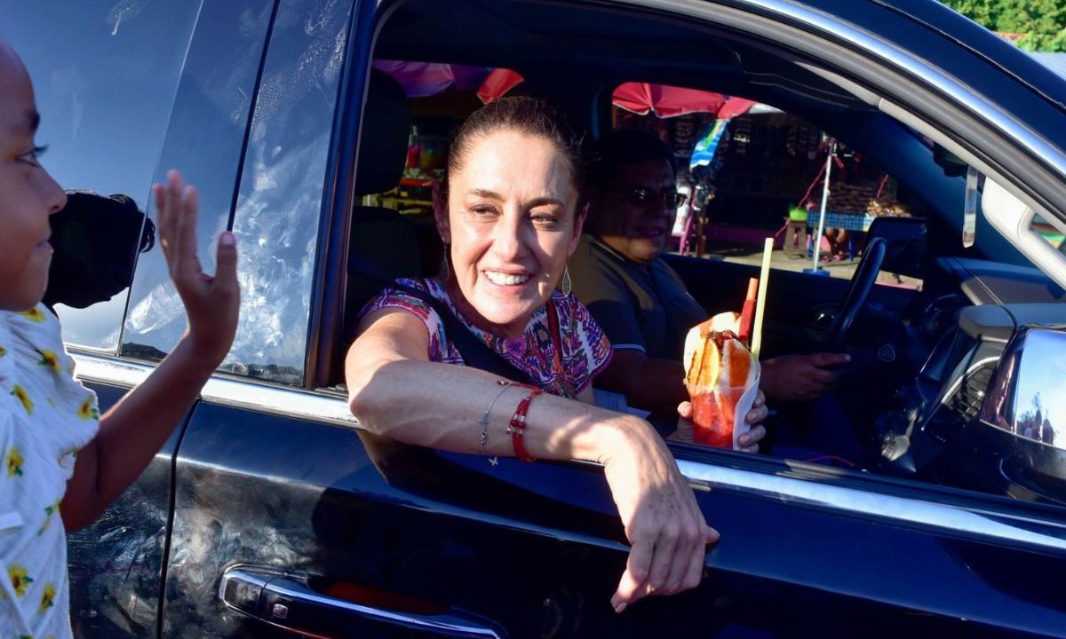 La presidenta Claudia Sheinbaum recorrió las instalaciones del Centro de Rehabilitación Integral Teletón (CRIT), en Tlapa, Guerrero.