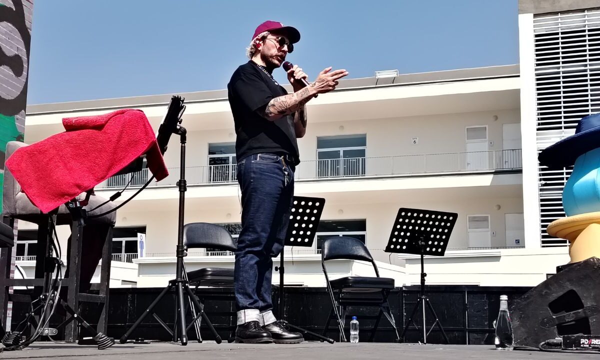 El cantante y compositor originario de Guadalajara, Jalisco, Pablo Castañeda, mejor conocido como Sabino, estuvo en el Estadio GNP Seguros